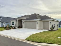 GREAT LOCATION! BEAUTIFULLY Decorated 3 Bdrm 2 Bath w/ FREE WIFI