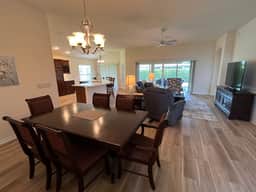 Comfortably Decorated 3/2 Sm Dog-Friendly Home w/Golf Cart & WiFi included!