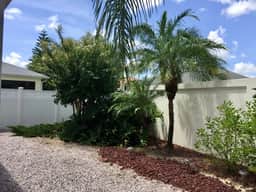 Quick walk to Lake Sumter Landing! Gas Golf Cart Included!