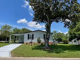 Come Enjoy The Golf Course View! This 2 bdrm Home Awaits You