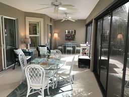 Beautiful 3 Bdrm 2 Ba home Conveniently Located FREE WiFi!