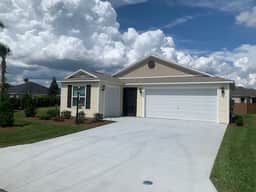 Beautiful 2/2 Villa w/Golf Cart, BBQ, & FREE WiFi!!