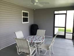 Charming & Beautifully Decorated Home w/BBQ, Golf Cart, & A Bike