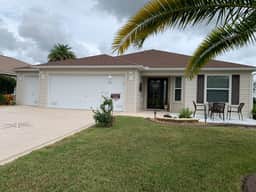 GOLFVIEW Cottage - Charming Home w/Great View! Golf Cart, BBQ, & WiFi