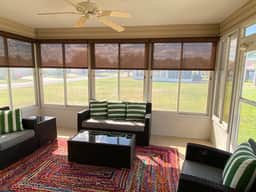 Beautiful 3/2 Home Close to Shopping w/BBQ Grill & WiFi!