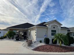 Recently Updated 3 Bdrm Villa, Free WiFi, 4 person Golf Cart Included