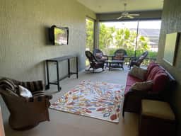 Marsh Bend Oasis: Elegant 3BR/3BA with Lanai Living & Easy Accessibility