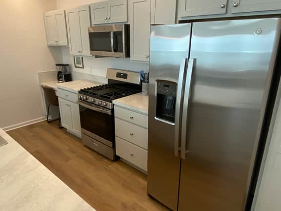 Beautiful Brand  New 2/2 Villa w/ GOLF CART & FREE WiFi!