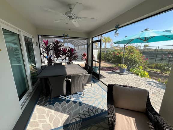 A little slice of Paradise, Close to Pickleball, Pool and Brownwood Square!
