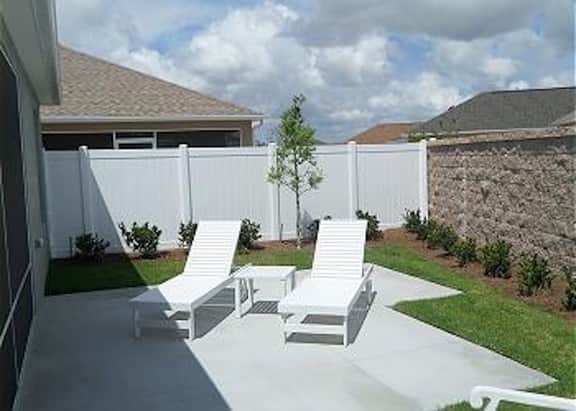 SPECIAL JANUARY RATES! Close to Recreation & Golf! SMALL DOG FRIENDLY