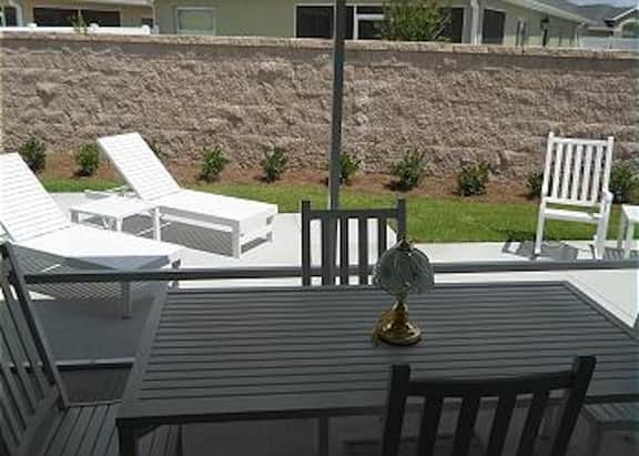 SPECIAL JANUARY RATES! Close to Recreation & Golf! SMALL DOG FRIENDLY