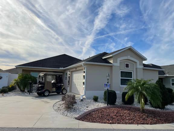 Recently Updated 3 Bdrm Villa, Free WiFi, 4 person Golf Cart Included