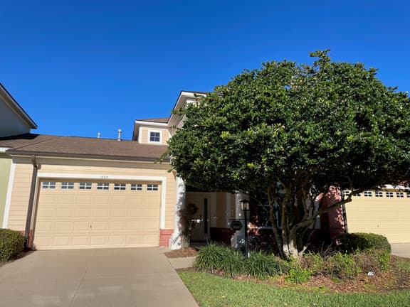 TALLEY HO AND AWAY YOU GO! Come Stay in This Home on The 9th Hole!
